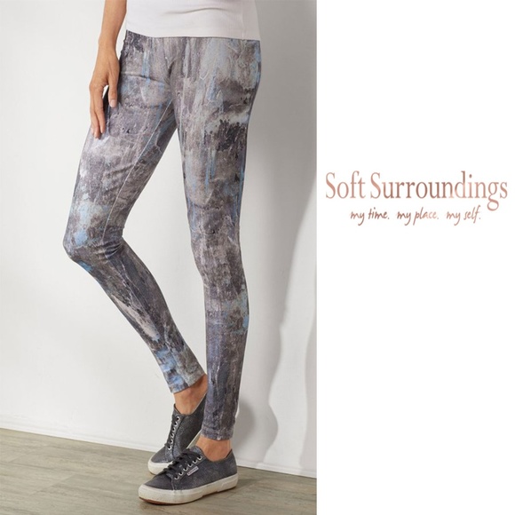 white stretch trousers